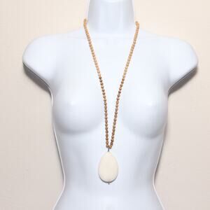 Vintage JM Collection Faceted Pendant and Wood Bead Necklace  18" & 3" extender